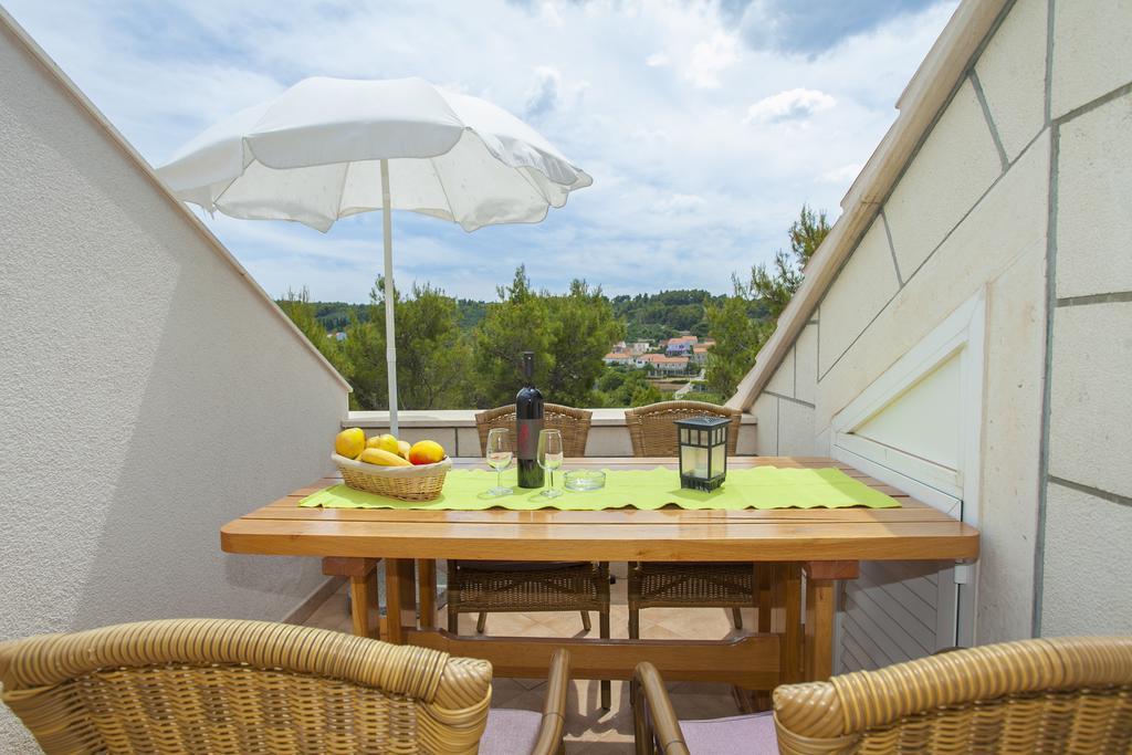 Apartments Villa Maris Lumbarda Zimmer foto