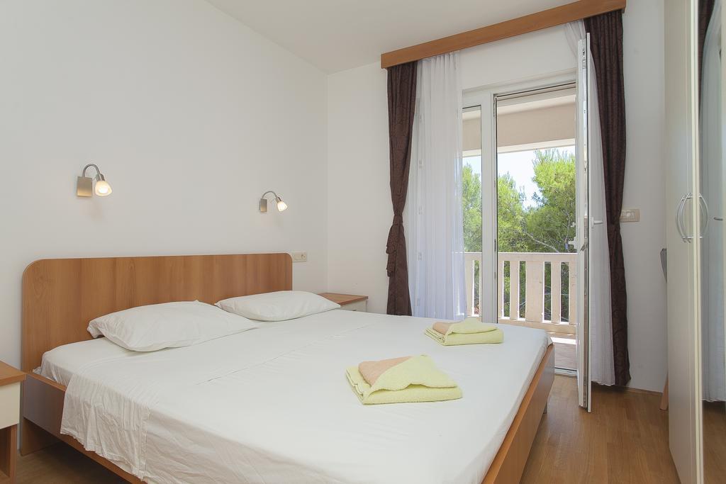 Apartments Villa Maris Lumbarda Zimmer foto