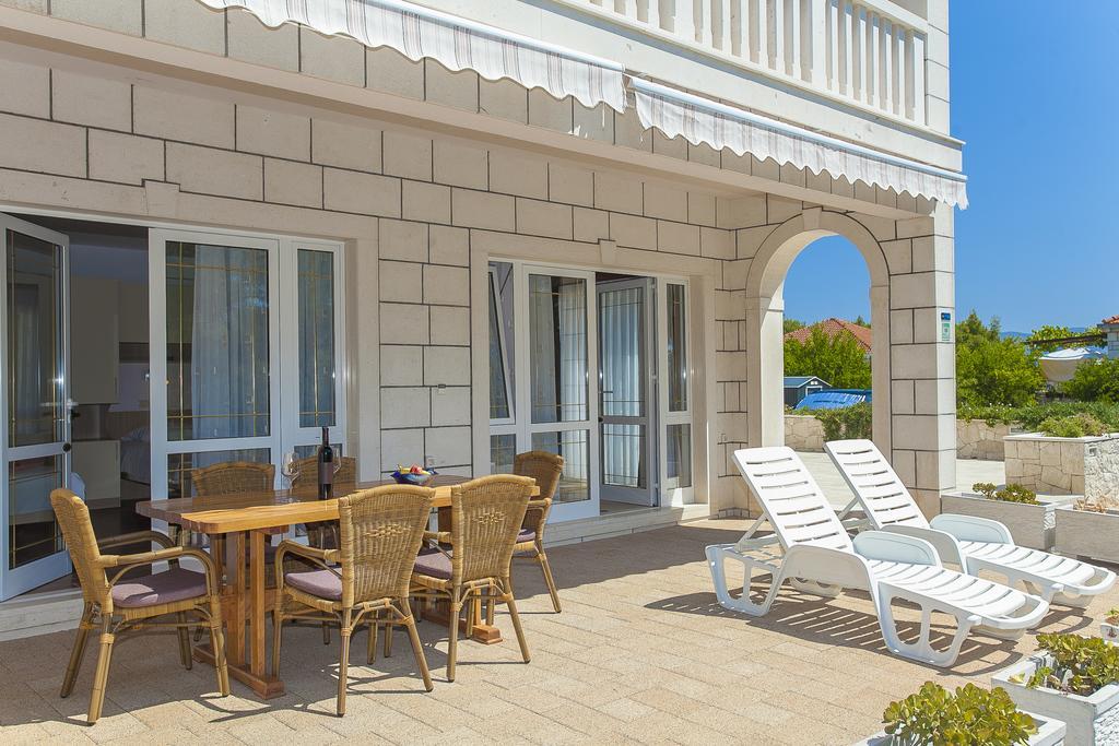 Apartments Villa Maris Lumbarda Zimmer foto