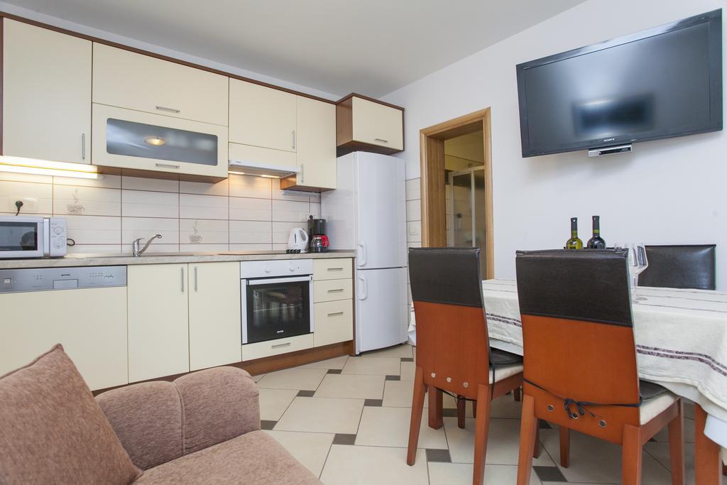 Apartments Villa Maris Lumbarda Zimmer foto